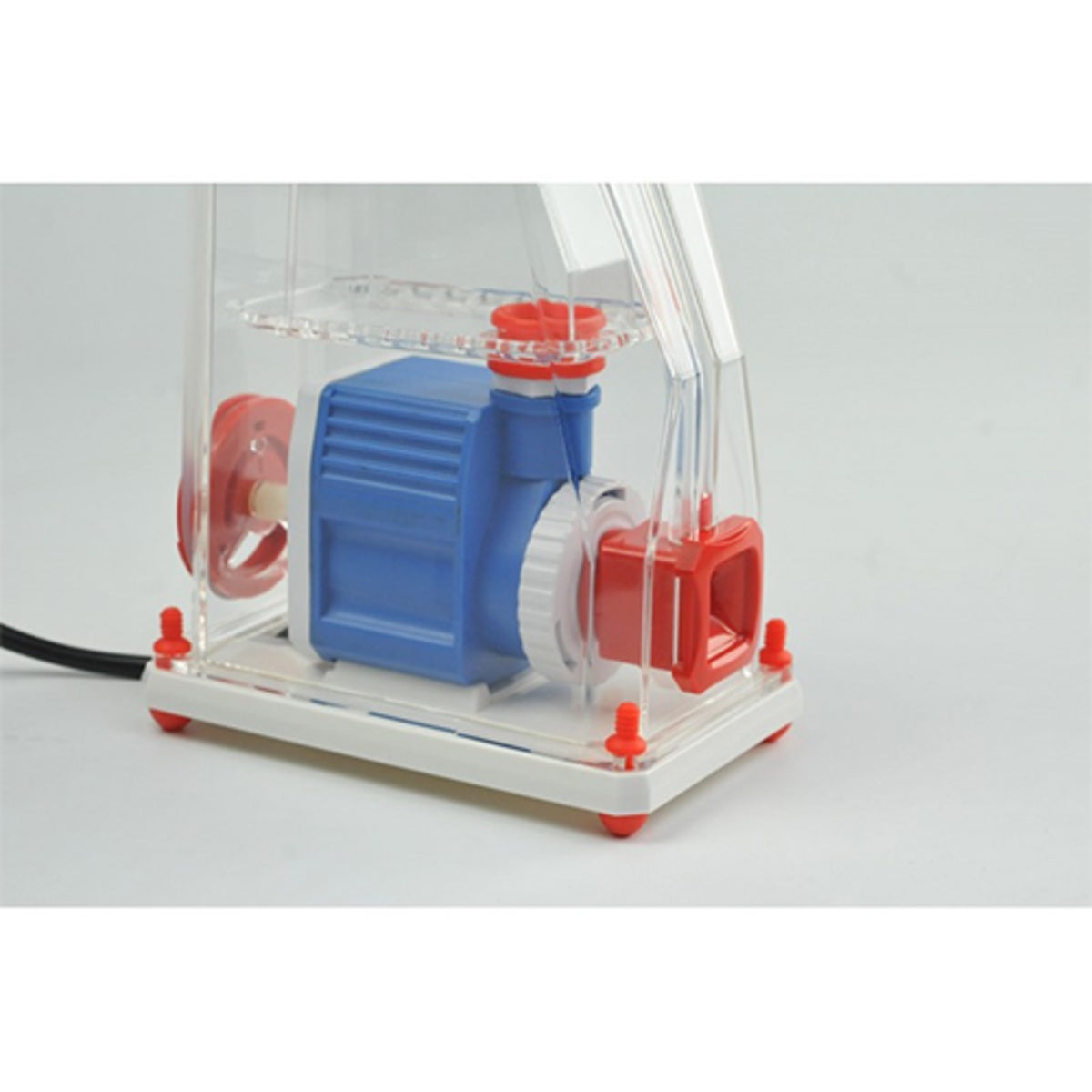 
"Bubble Magus Z5 Protein Skimmer - Efficient Filtration for Clean Aquariums"